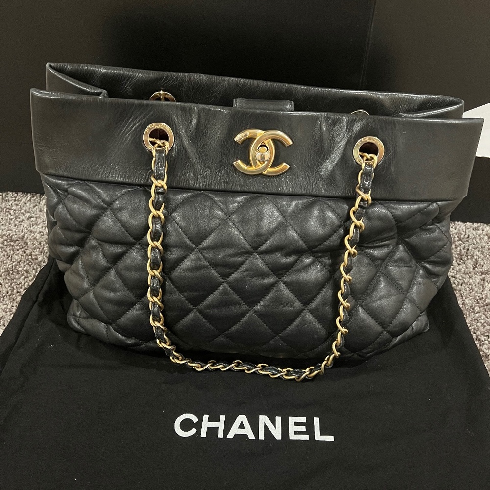 Vintage 14K Chanel Tote Bag